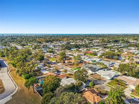 12946 88th Avenue Seminole FL 33776