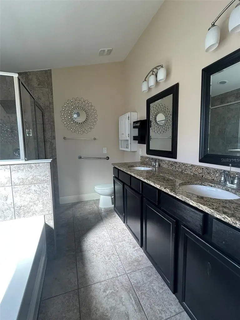305 Chelmsford Court Kissimmee FL 34758