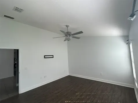 305 Chelmsford Court Kissimmee FL 34758