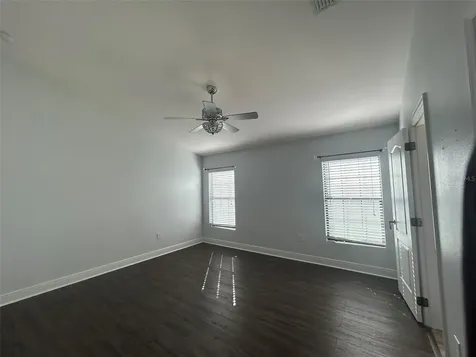 305 Chelmsford Court Kissimmee FL 34758