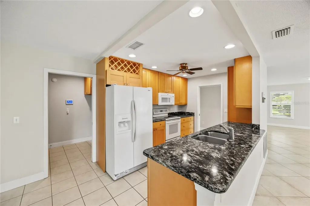 6509 10th Avenue W Bradenton FL 34209