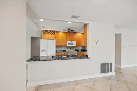 6509 10th Avenue W Bradenton FL 34209