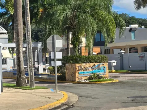 9 E Rio La Plata Canovanas PR 00729