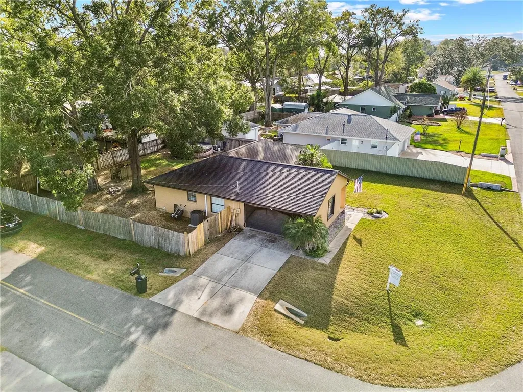 6 Almond Course Ocala FL 34472