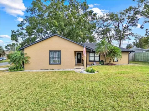 6 Almond Course Ocala FL 34472