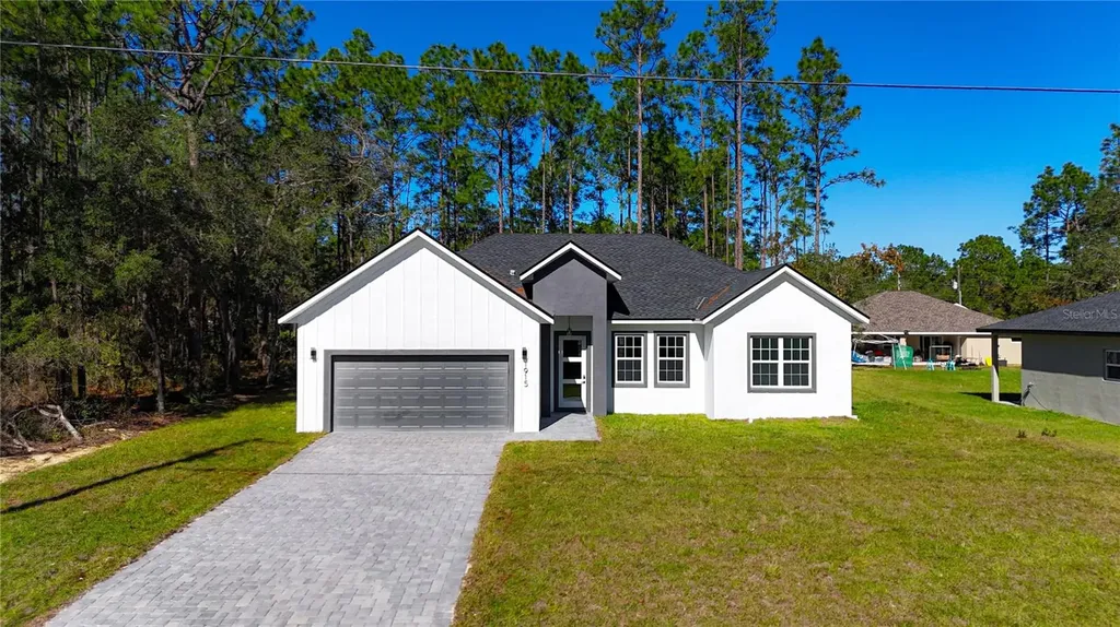 1915 W Linden Drive Dunnellon FL 34434
