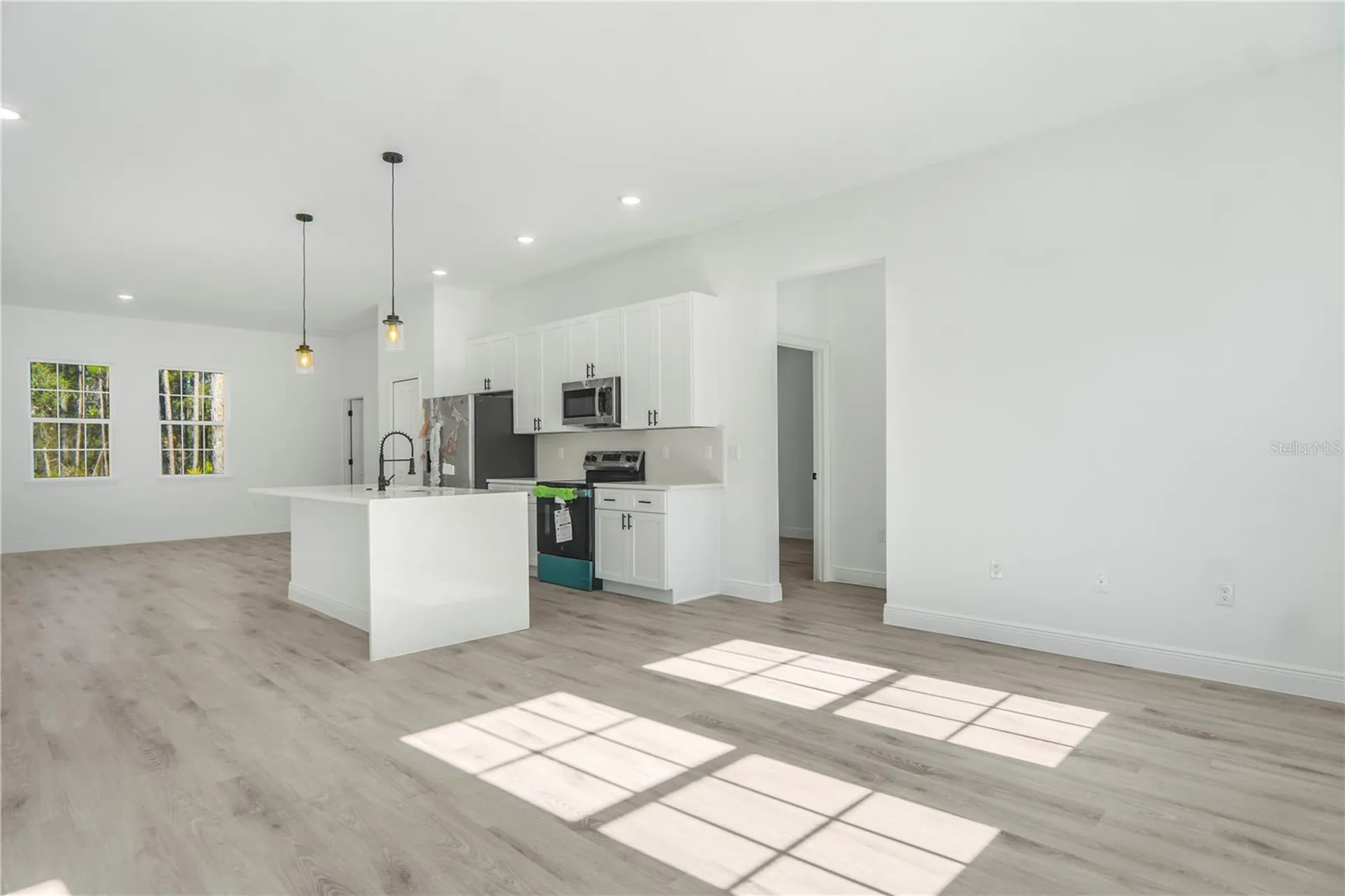 1915 W Linden Drive Dunnellon FL 34434