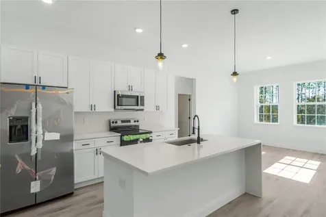 1915 W Linden Drive Dunnellon FL 34434