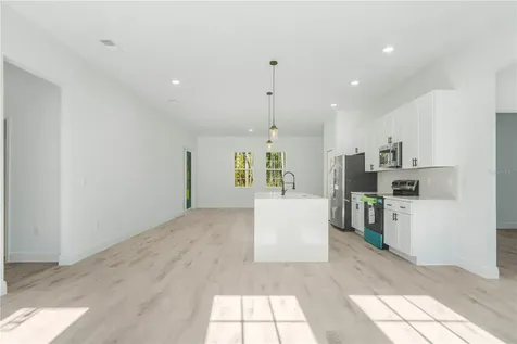 1915 W Linden Drive Dunnellon FL 34434