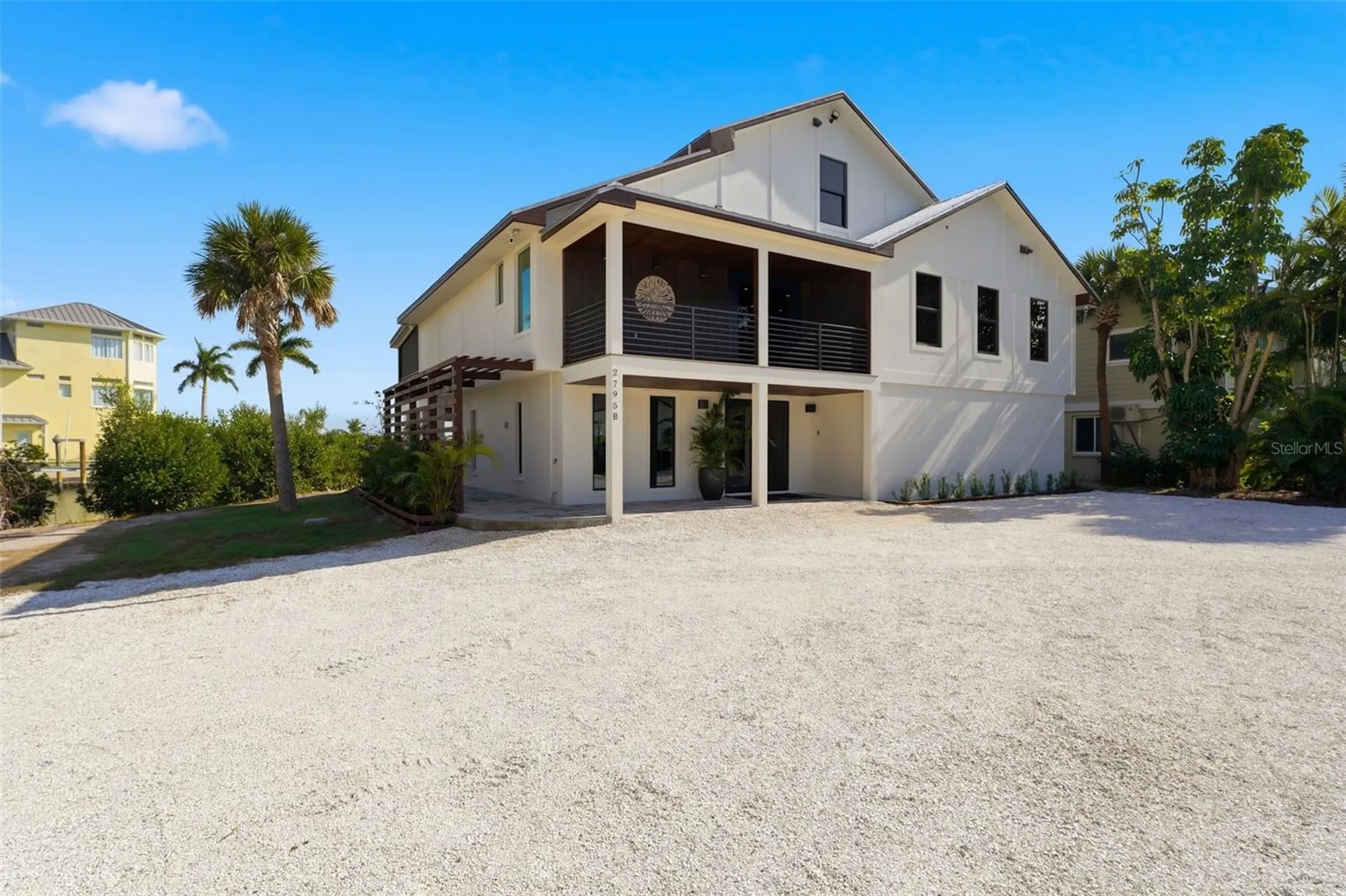 2795 N Beach Road Englewood FL 34223