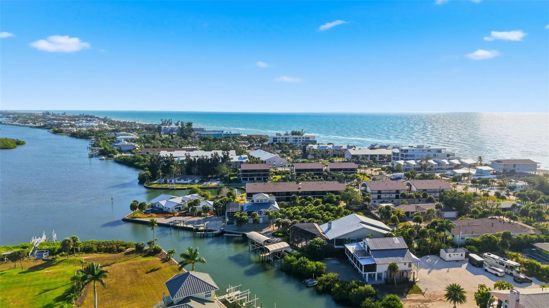 2795 N Beach Road Englewood FL 34223