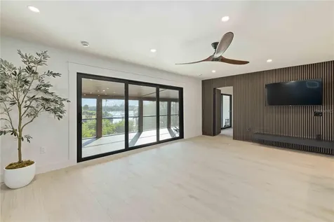2795 N Beach Road Englewood FL 34223