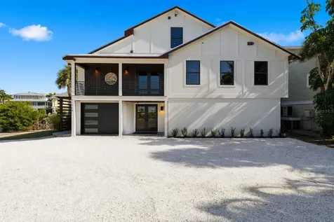 2795 N Beach Road Englewood FL 34223
