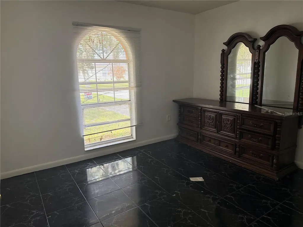 925 Derbyshire Drive Kissimmee FL 34758