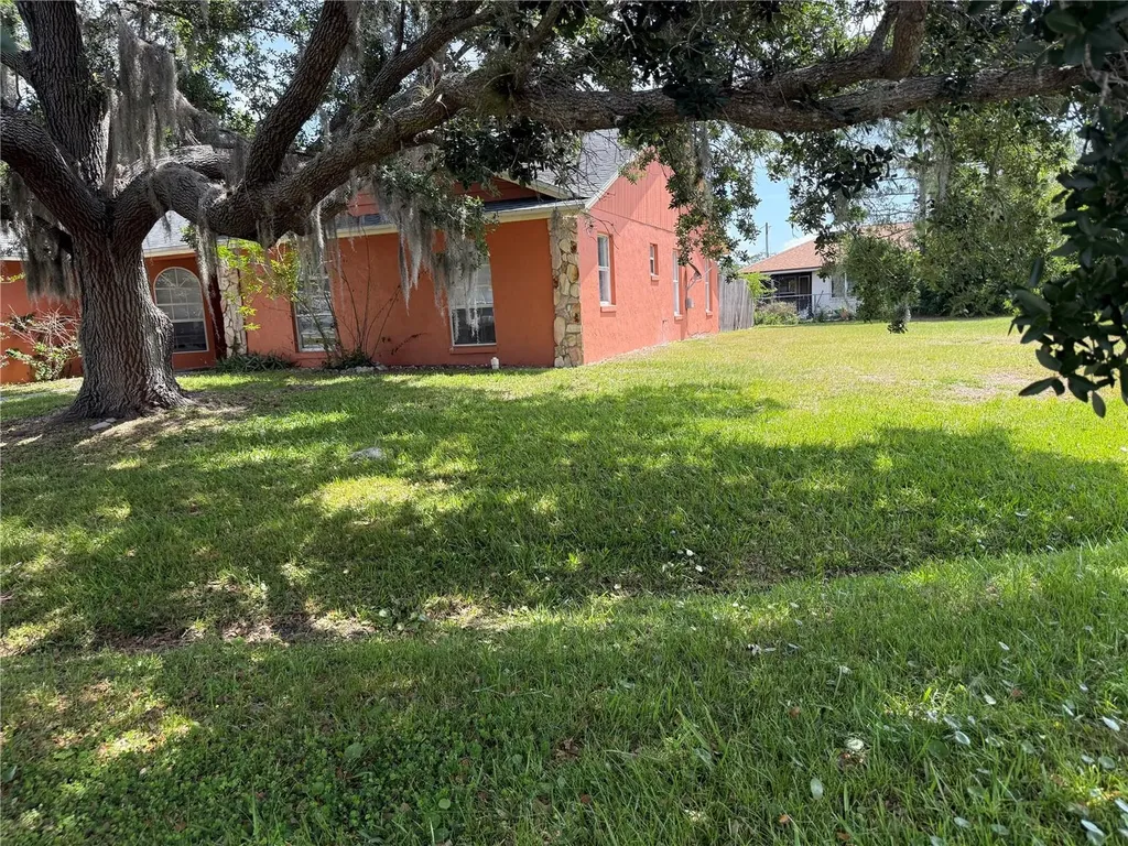 925 Derbyshire Drive Kissimmee FL 34758