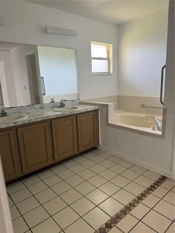 925 Derbyshire Drive Kissimmee FL 34758