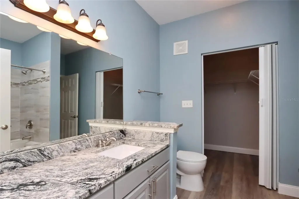9088 Lake Chase Island Way Tampa FL 33626