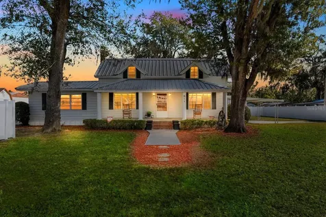 611 N Wiggins Road Plant City FL 33566