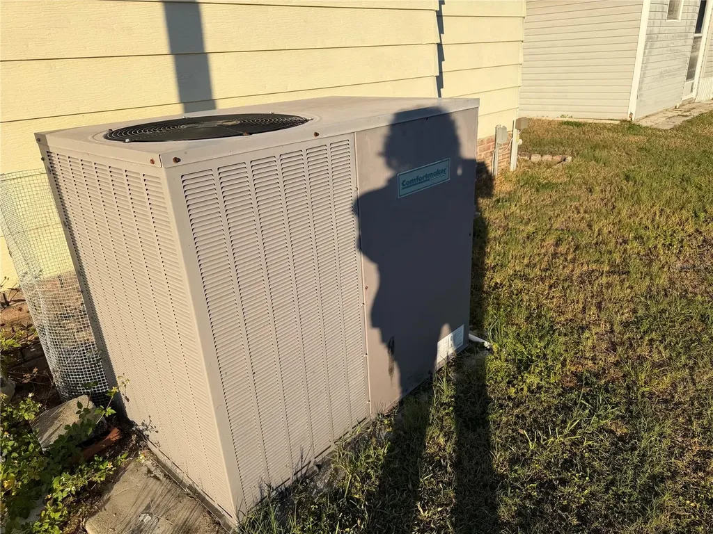 4165 Rolling Oaks Drive Winter Haven FL 33880