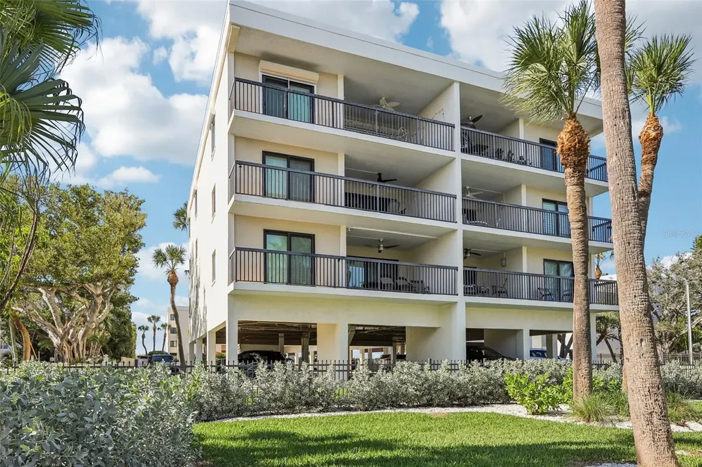 3200 Gulf Boulevard St Pete Beach FL 33706