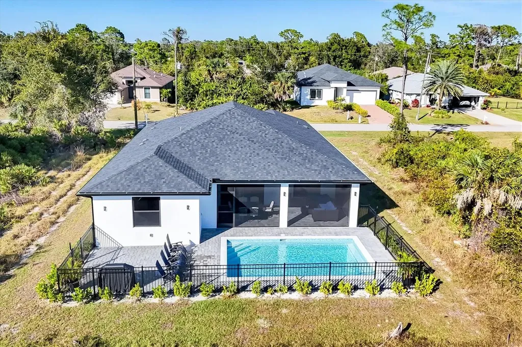 115 Green Pine Park Rotonda West FL 33947