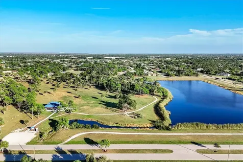 115 Green Pine Park Rotonda West FL 33947