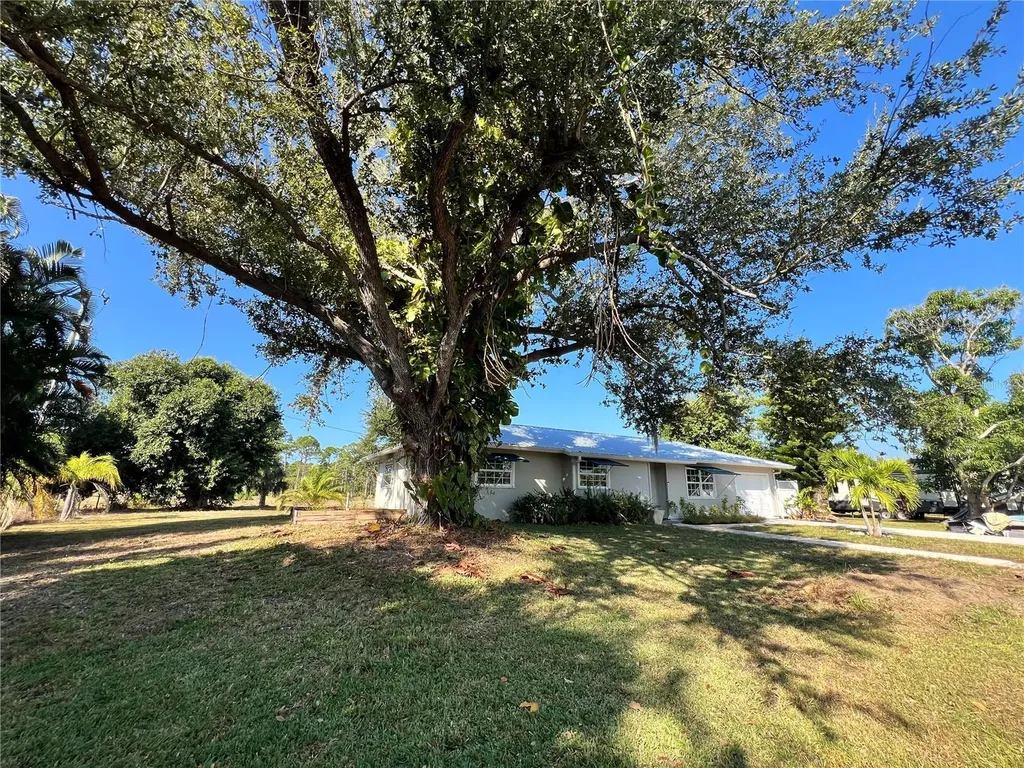 4501 Royal Palm Ranch Drive St James City FL 33956