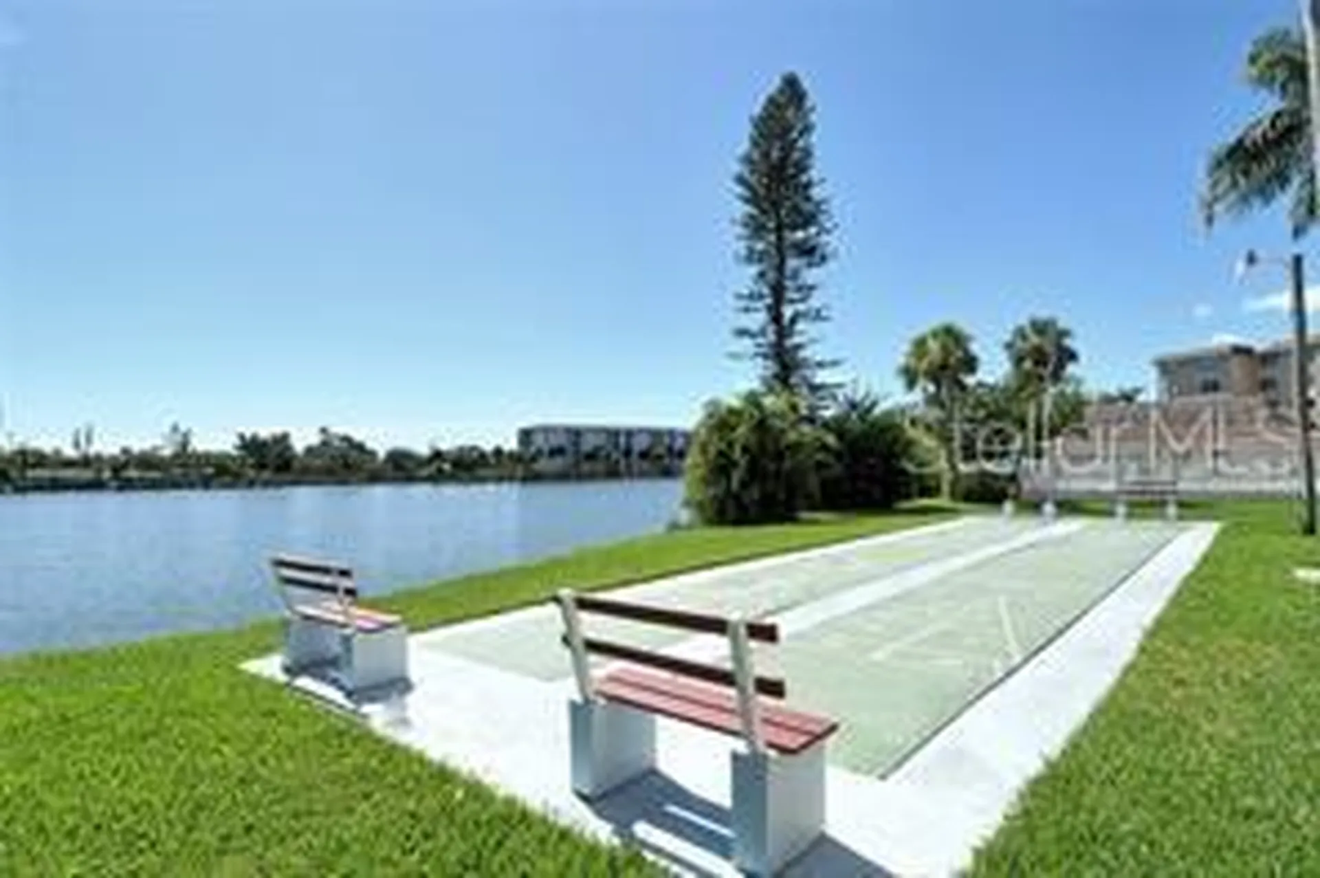 4242 Heron Way Bradenton FL 34205