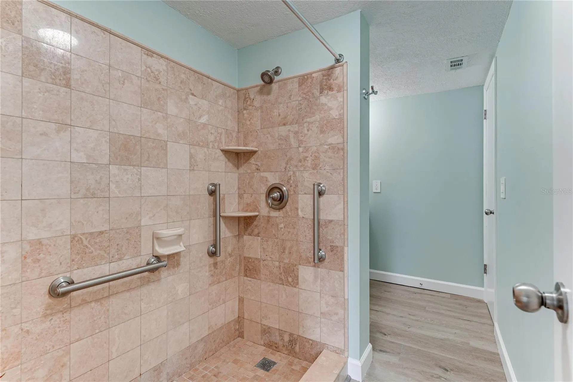 4242 Heron Way Bradenton FL 34205