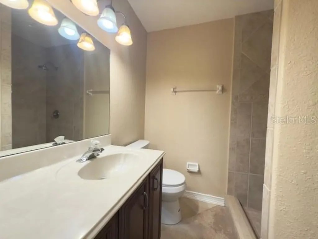 200 Afton Square Altamonte Springs FL 32714