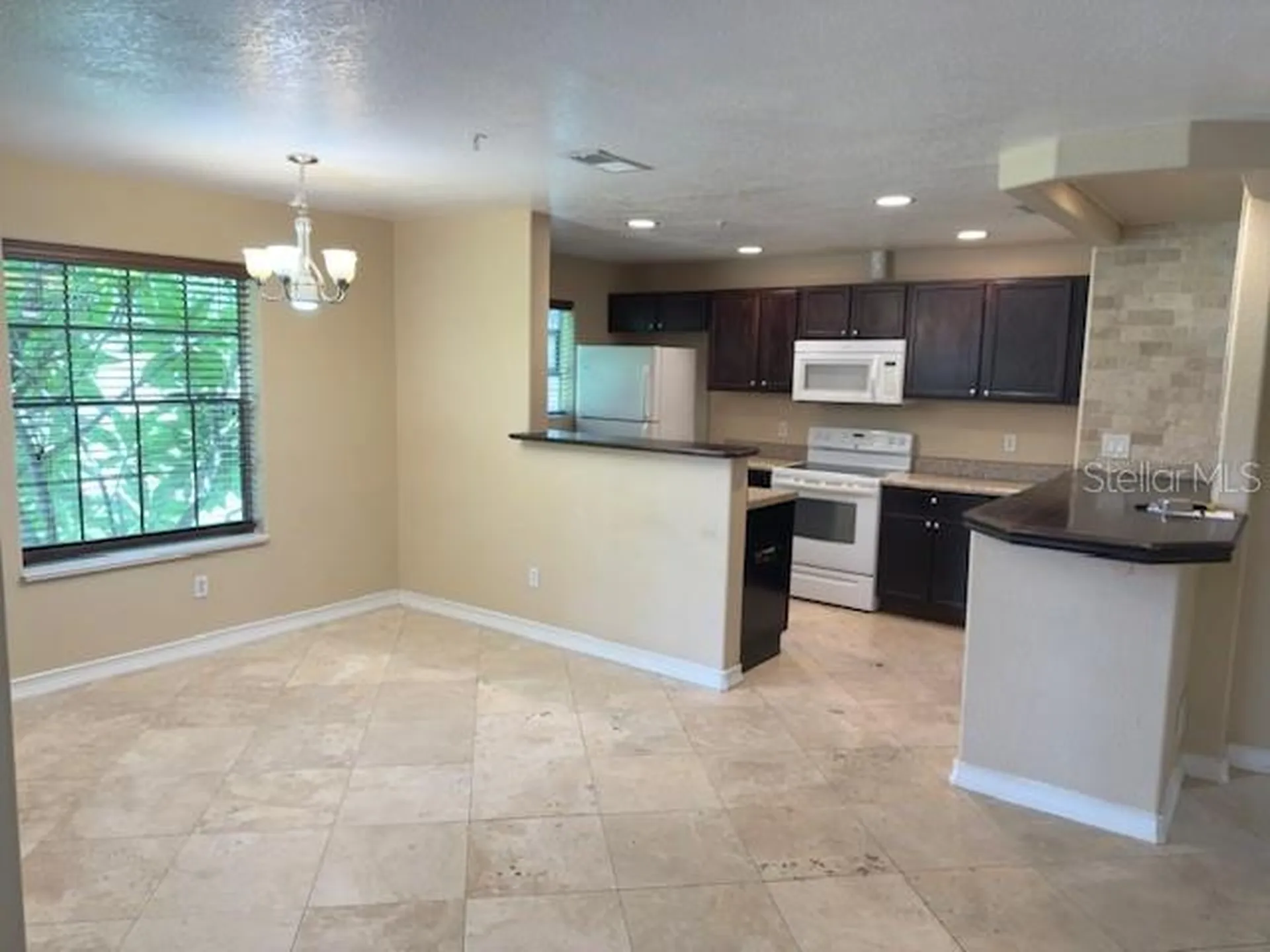 200 Afton Square Altamonte Springs FL 32714