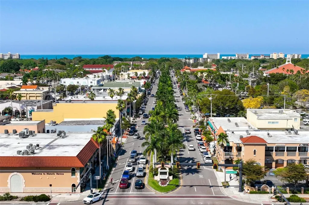 393 Flamingo Drive Venice FL 34285