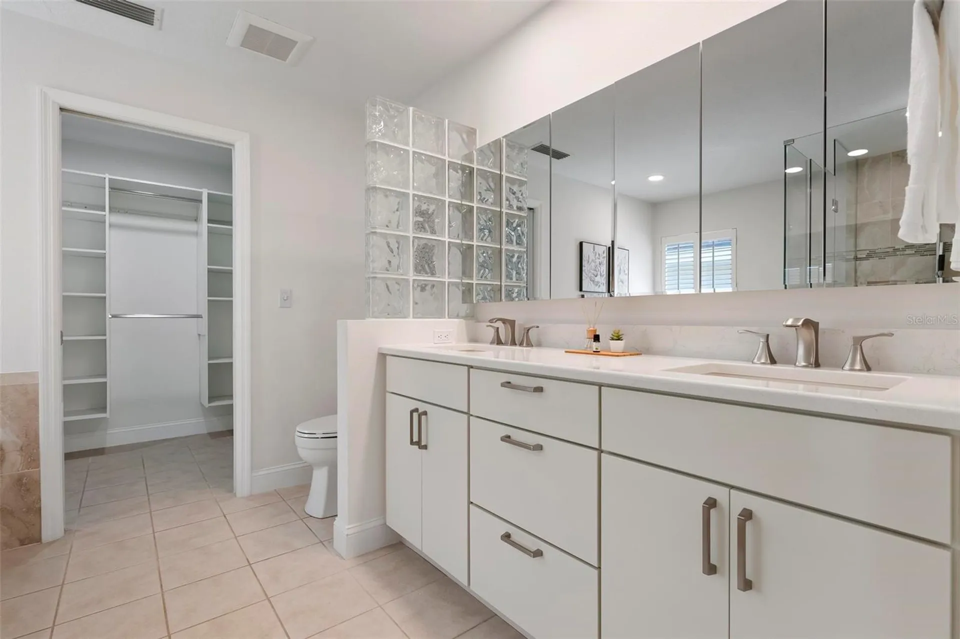 393 Flamingo Drive Venice FL 34285
