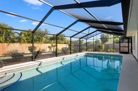 393 Flamingo Drive Venice FL 34285