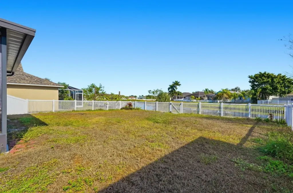 1740 Bonita Bluff Court Ruskin FL 33570