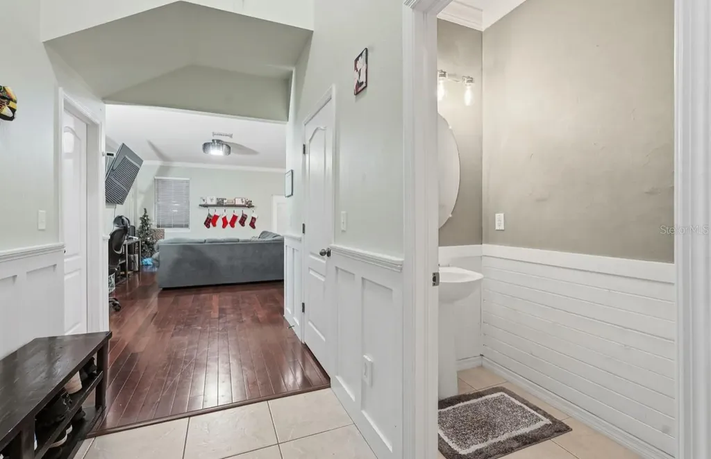 1740 Bonita Bluff Court Ruskin FL 33570