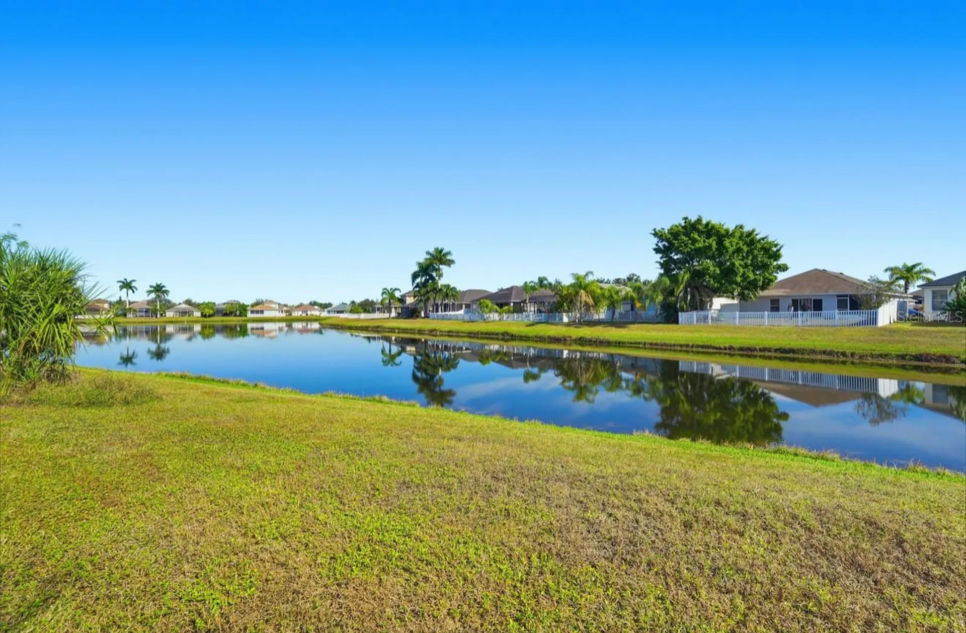 1740 Bonita Bluff Court Ruskin FL 33570