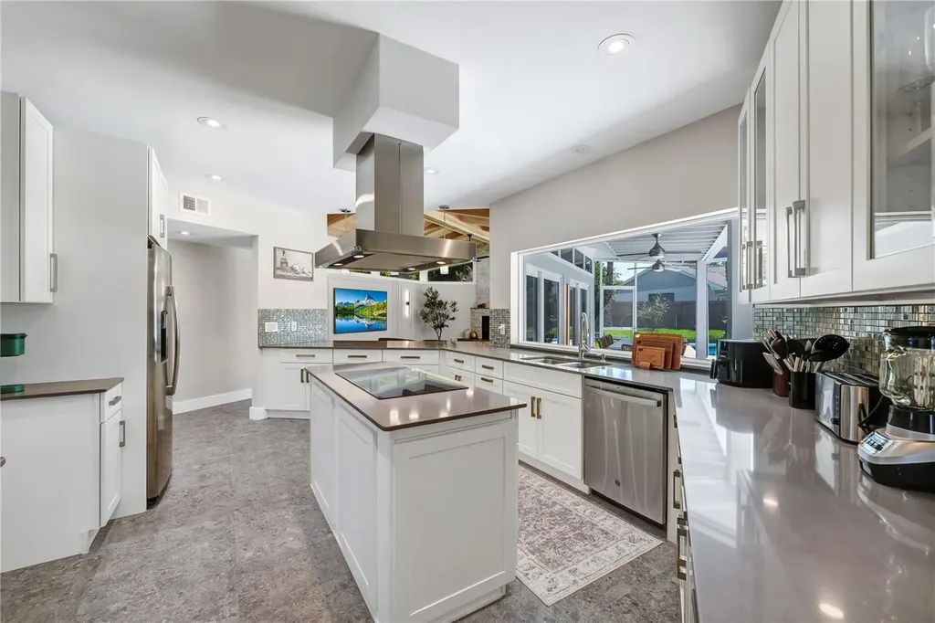 8922 Bay Cove Court Orlando FL 32819