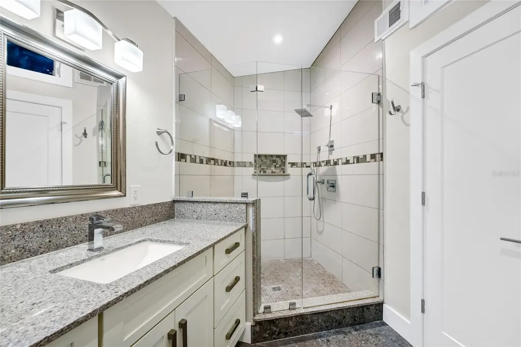 8922 Bay Cove Court Orlando FL 32819