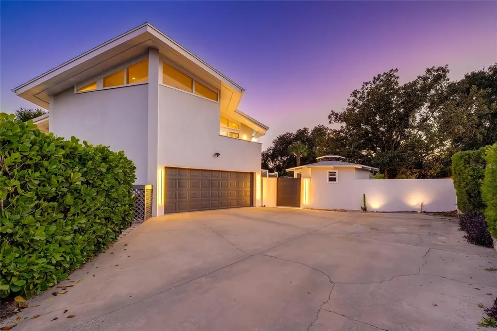8922 Bay Cove Court Orlando FL 32819