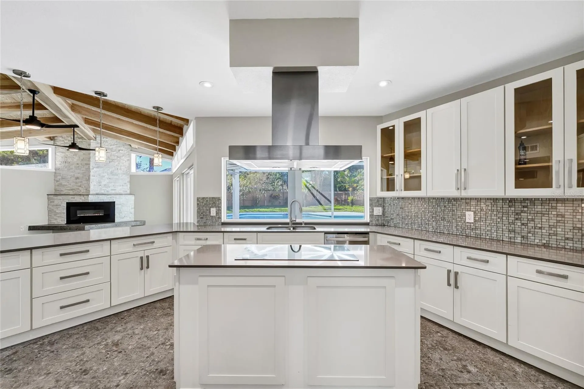 8922 Bay Cove Court Orlando FL 32819