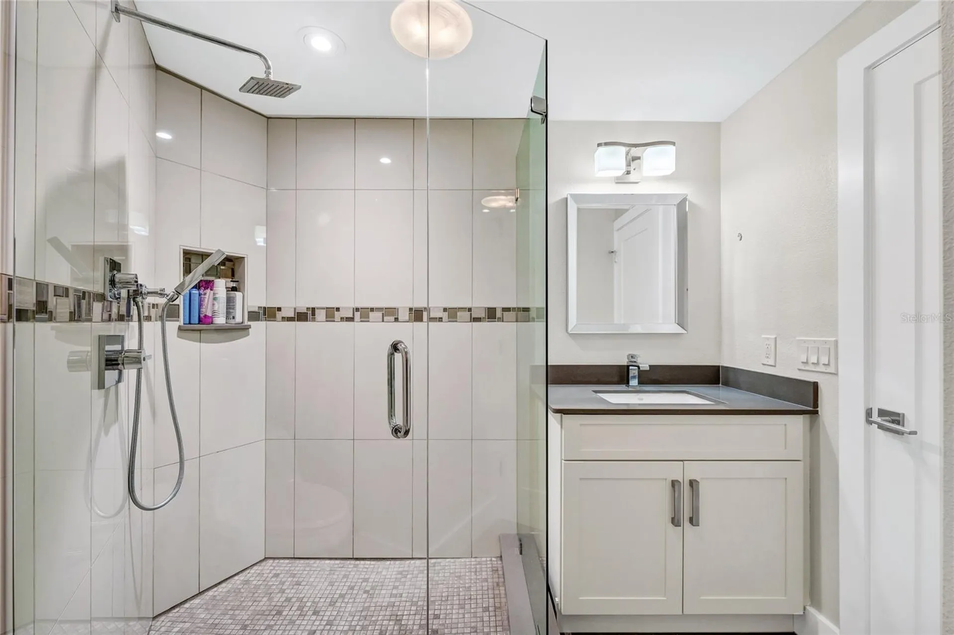 8922 Bay Cove Court Orlando FL 32819