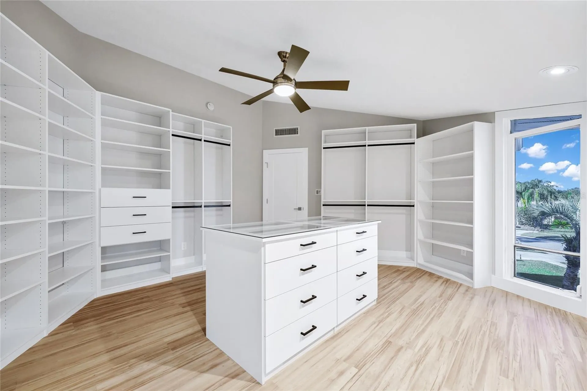 8922 Bay Cove Court Orlando FL 32819