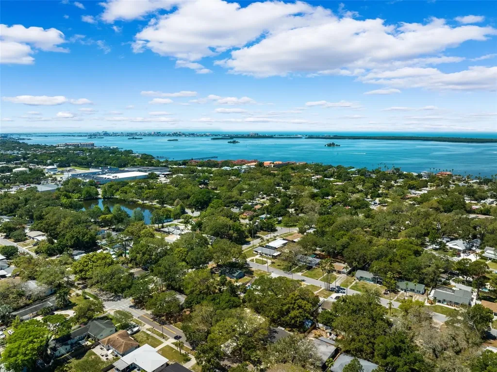 1620 San Mateo Drive Dunedin FL 34698