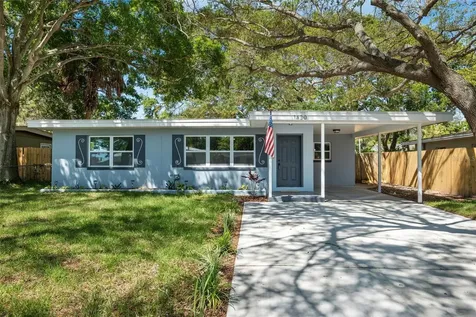 1620 San Mateo Drive Dunedin FL 34698