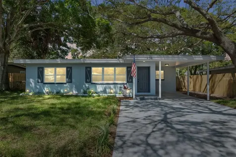 1620 San Mateo Drive Dunedin FL 34698