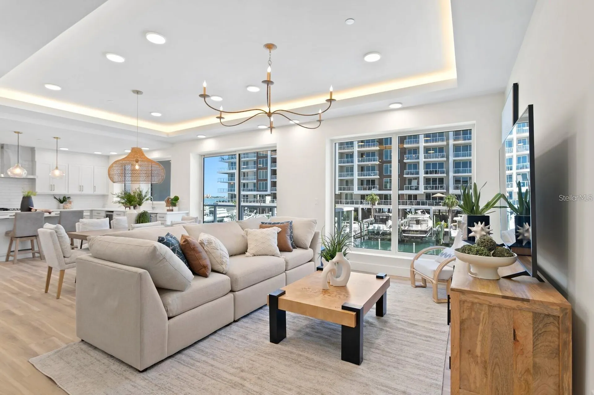 864 N Osceola Avenue Clearwater FL 33755