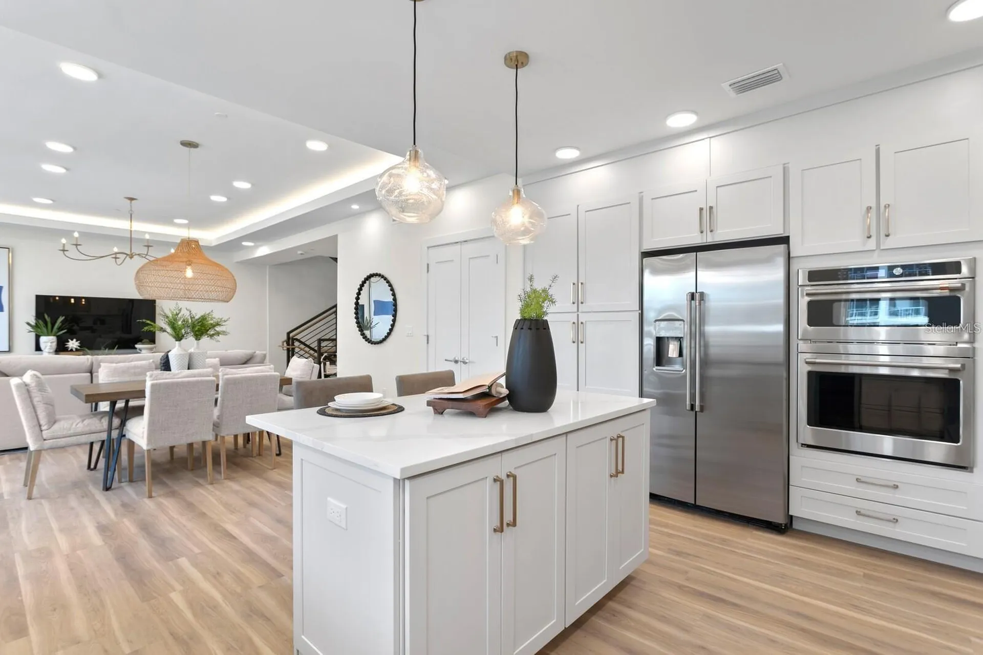 864 N Osceola Avenue Clearwater FL 33755