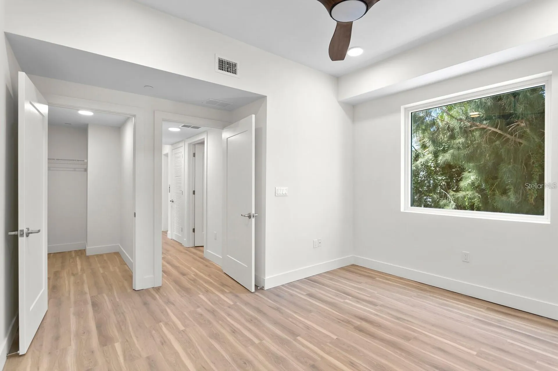 864 N Osceola Avenue Clearwater FL 33755
