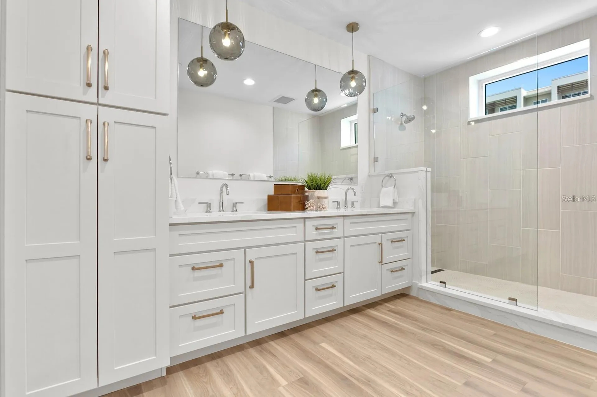 864 N Osceola Avenue Clearwater FL 33755